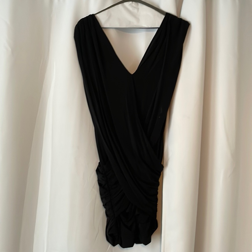 Cocktail dress front twist
